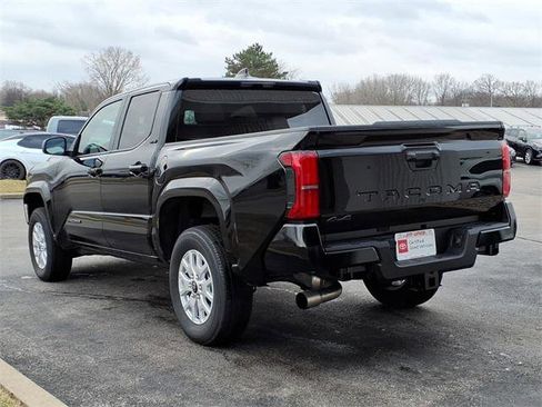 Certified 2026 Toyota Tacoma SR5 image 16