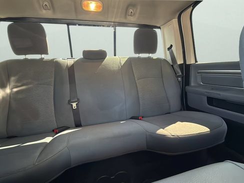 Used 2016 RAM 2500 SLT RWD image 22
