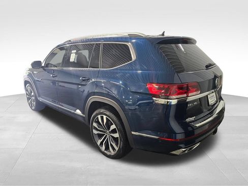 Used 2022 Volkswagen Atlas SEL Premium AWD/4WD image 3