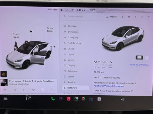 Used 2021 Tesla Model Y Long Range AWD/4WD image 27