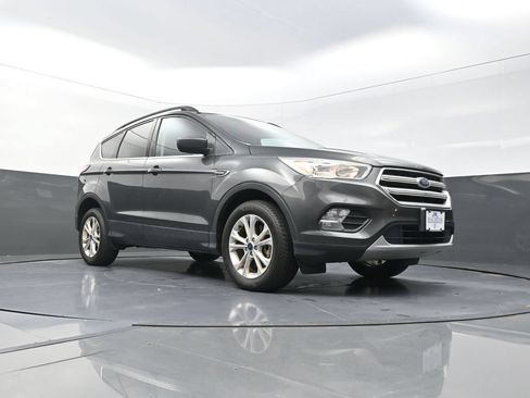 Used 2018 Ford Escape SE AWD/4WD image 23