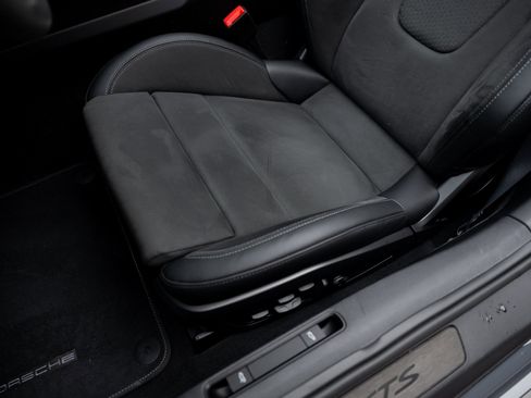 Used 2025 Porsche 911 Targa 4 GTS image 68