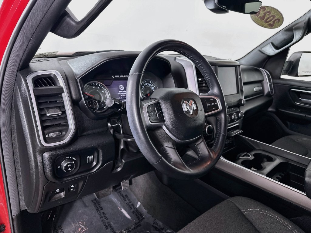 Used 2022 RAM 1500 Big Horn AWD/4WD image 14