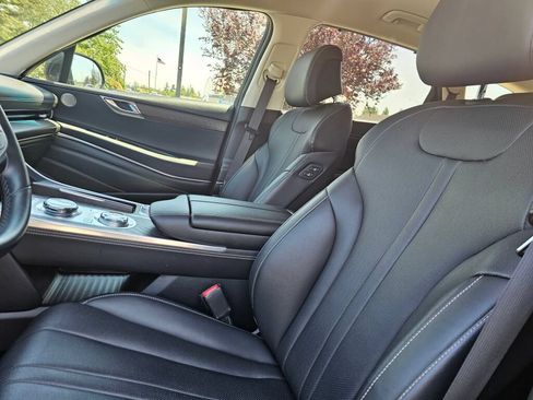 Used 2024 Genesis GV80 2.5T AWD/4WD image 25