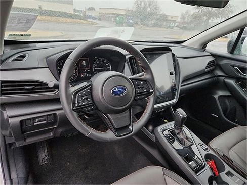 Used 2024 Subaru Crosstrek 2.5i Limited w/ Crosstrek Mirror Package image 16