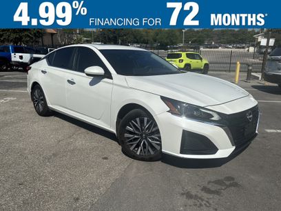 Used 2024 Nissan Altima 2.5 SV w/ SV Premium Package