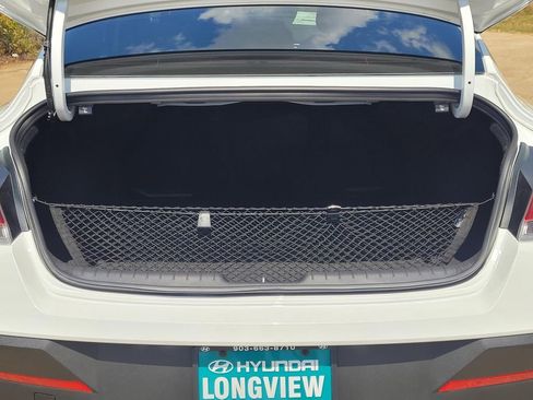 New 2025 Hyundai Elantra Blue image 7