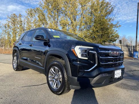 Used 2025 GMC Terrain Elevation image 1
