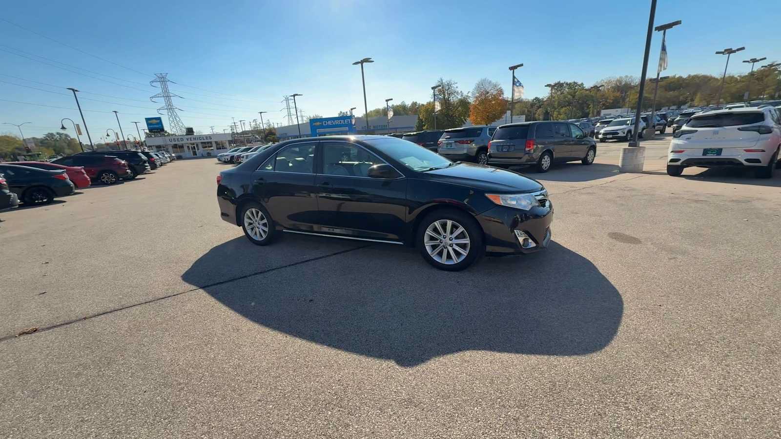 Used 2013 Toyota Camry XLE FWD image 9
