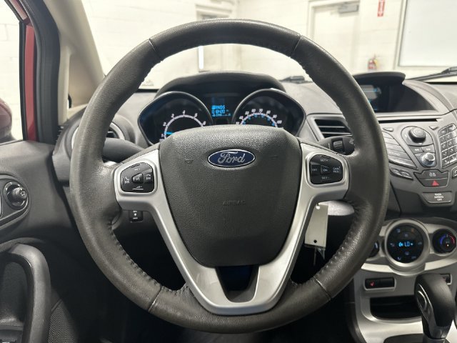 Used 2015 Ford Fiesta SE w/ Comfort Package FWD image 13