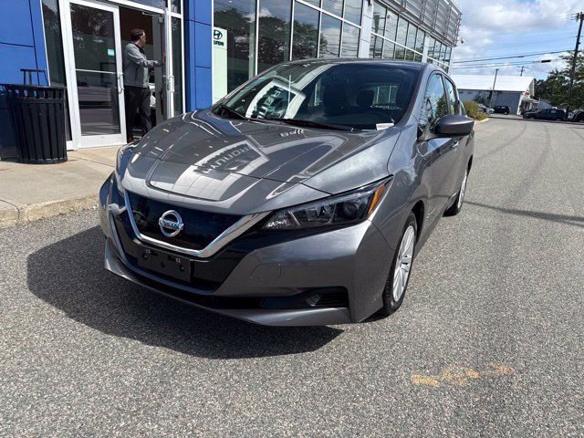 Used 2019 Nissan Leaf S w/ S Charge Package FWD image 3
