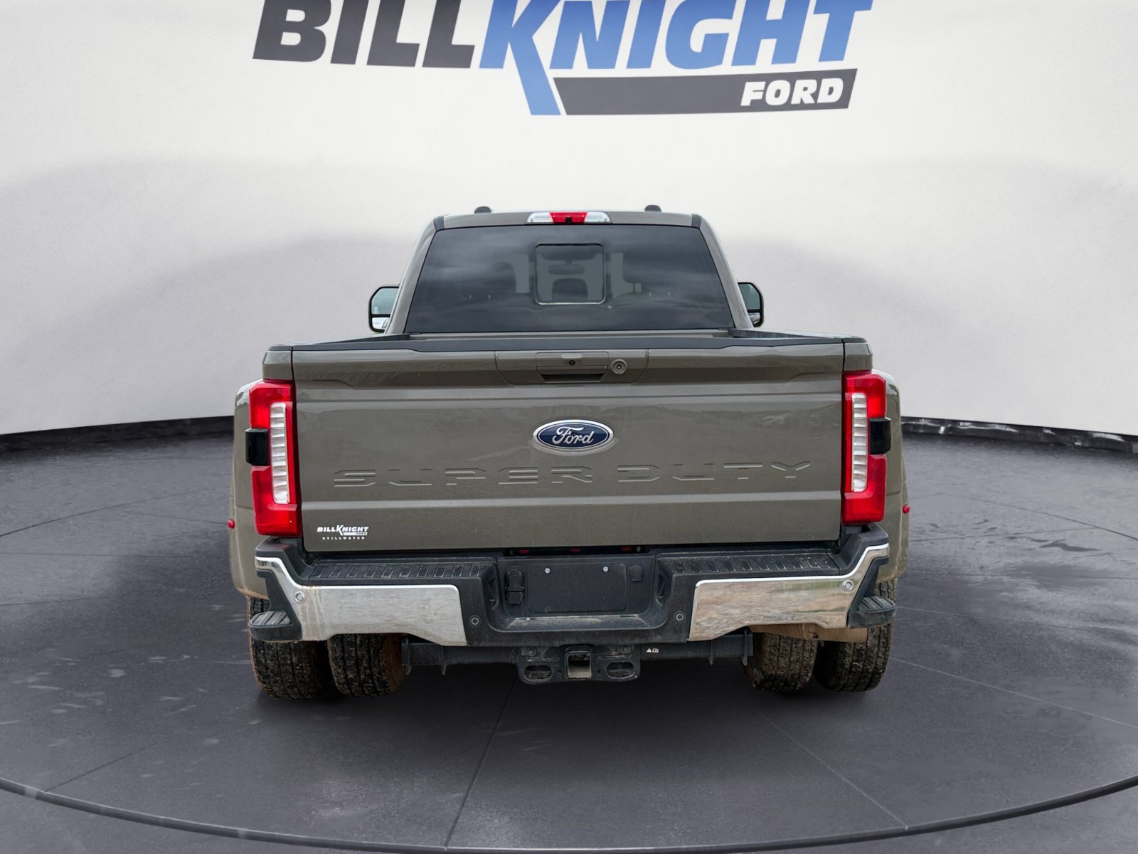 Used 2026 Ford F350 Lariat w/ Lariat Ultimate Package AWD/4WD image 4