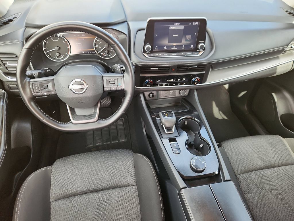 Used 2025 Nissan Rogue SV AWD/4WD image 11
