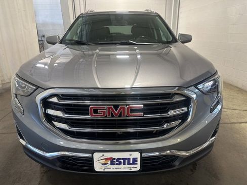 Used 2018 GMC Terrain SLT w/ Preferred Package image 2