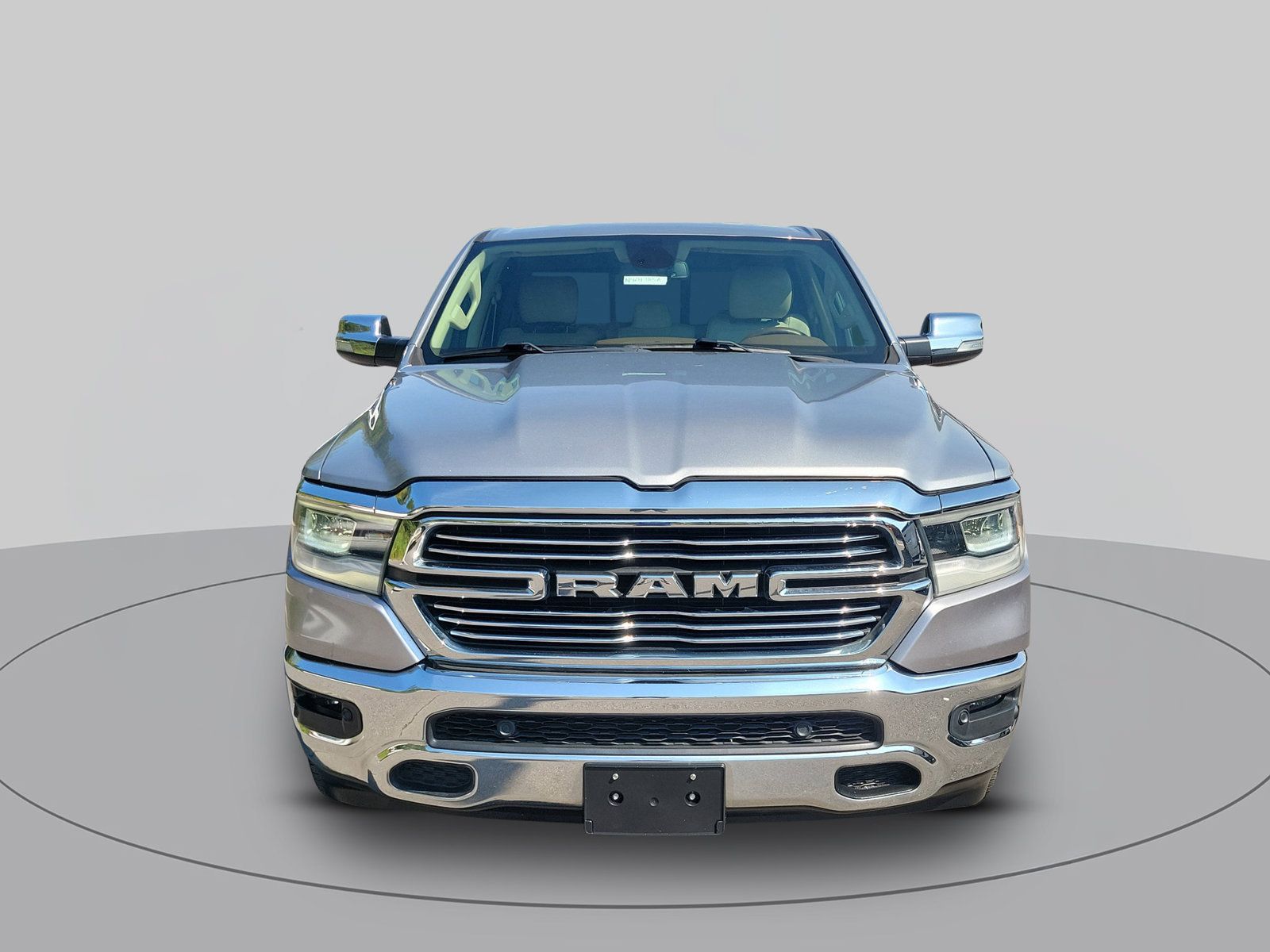 Used 2019 RAM 1500 Laramie AWD/4WD image 8