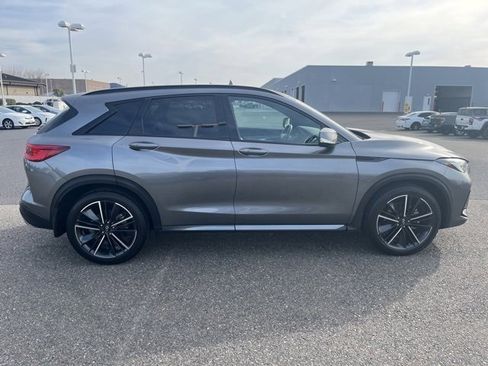Used 2023 INFINITI QX50 Sport image 4