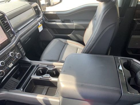 New 2026 Ford F250 Lariat image 35