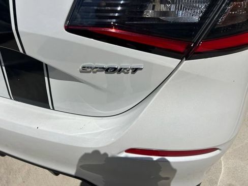 Used 2025 Honda Civic Sport image 4