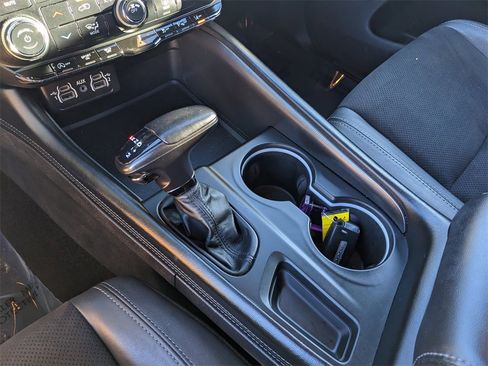 Used 2022 Dodge Durango GT image 27