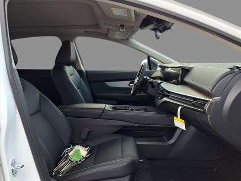 New 2025 Nissan Murano SL image 13