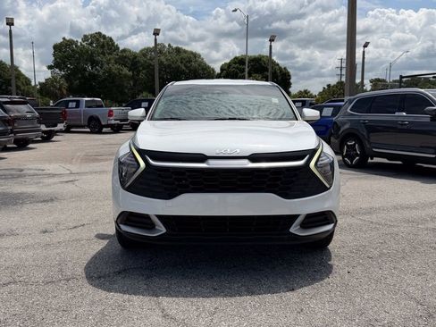 Certified 2023 Kia Sportage LX FWD image 3