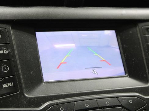 Used 2015 Ford Fusion SE FWD image 32