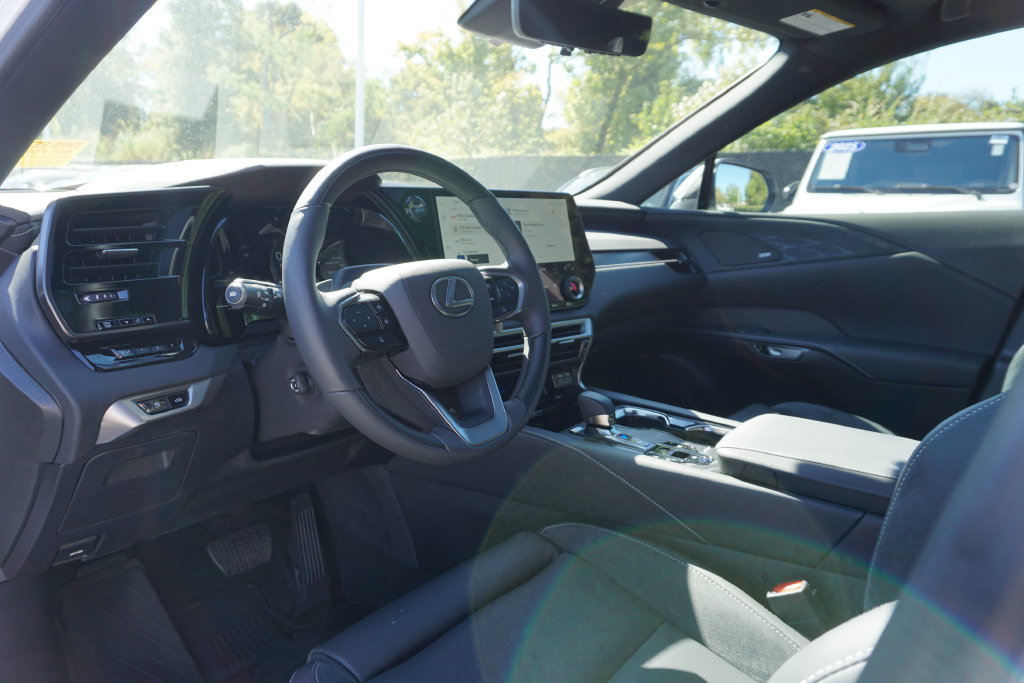 Used 2026 Lexus RX 350 w/ Convenience Package AWD/4WD image 12