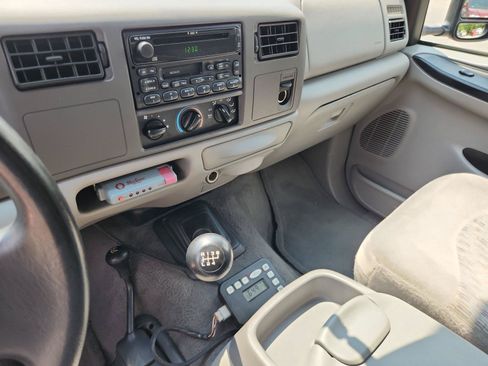 Used 2000 Ford F350 XLT AWD/4WD image 28