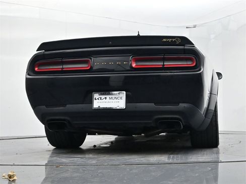 Used 2019 Dodge Challenger SRT Hellcat w/ Widebody Package image 38