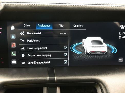 Used 2020 Porsche Taycan 4S image 26