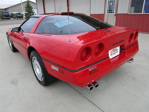 Used 1987 Chevrolet Corvette Coupe image 9