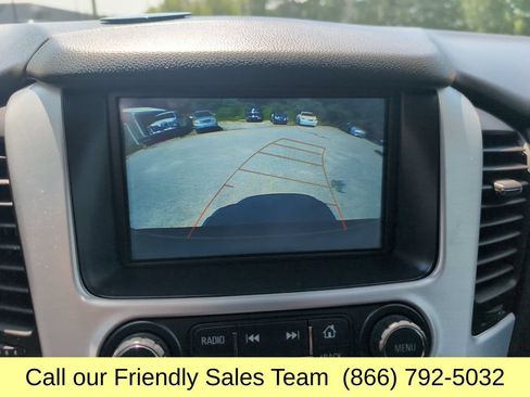Used 2019 GMC Yukon SLT w/ Open Road Package AWD/4WD image 23