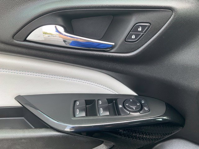 Used 2024 Chevrolet Trax LT w/ Driver Confidence Package FWD image 11