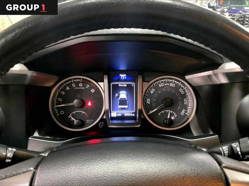 Used 2023 Toyota Tacoma SR5 AWD/4WD image 26