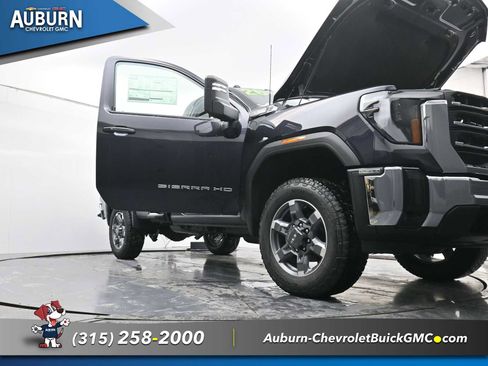 New 2026 GMC Sierra 2500 SLE image 31