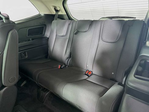 Certified 2025 Subaru Ascent Premium AWD/4WD image 24