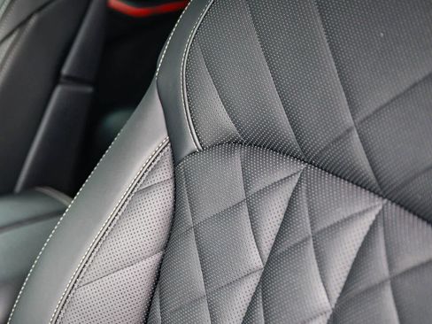 Used 2024 BMW X5 xDrive40i w/ Premium Package image 28