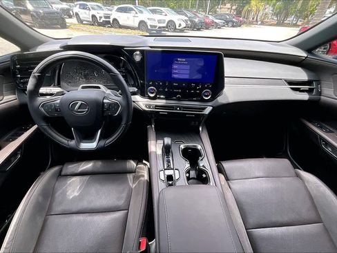 Used 2025 Lexus RX 350 FWD image 16