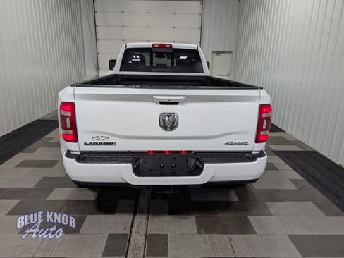 Used 2024 RAM 3500 Laramie AWD/4WD image 4