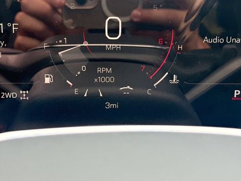 New 2027 GMC Terrain Elevation w/ Elevation Premium Package AWD/4WD image 12