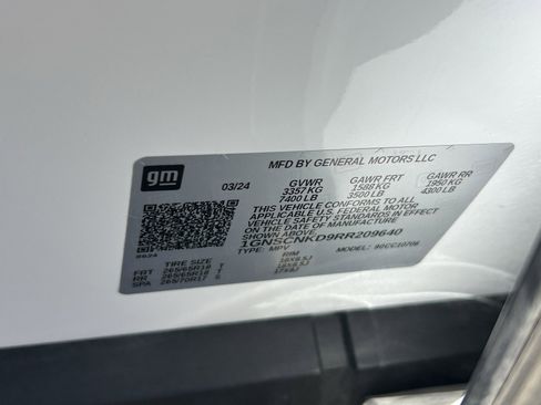 Used 2024 Chevrolet Tahoe LT image 16