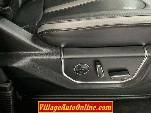 Used 2018 Ford F150 Platinum AWD/4WD image 37