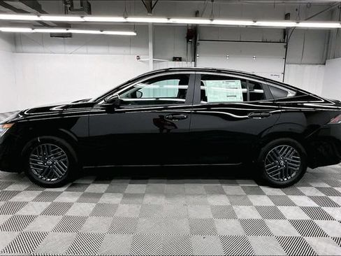 New 2026 Nissan Sentra SV w/ SV Convenience Package FWD image 18