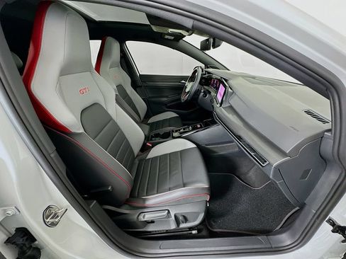 Used 2024 Volkswagen GTI Autobahn FWD image 28
