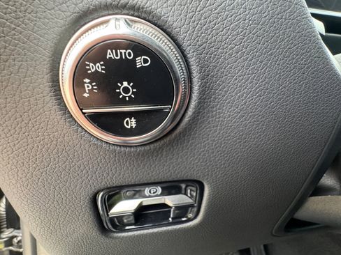 Certified 2026 Mercedes-Benz GLC 300 4MATIC image 16