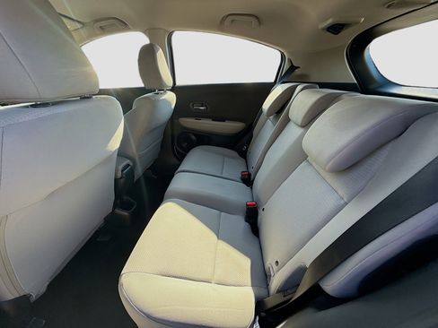 Used 2022 Honda HR-V LX image 22