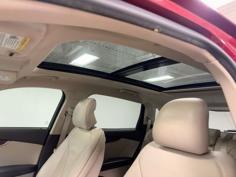 Used 2016 Lincoln MKX Reserve w/ Luxury Package image 16