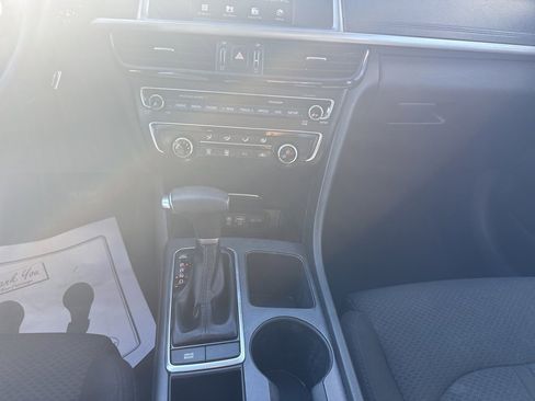 Used 2018 Kia Optima LX image 12