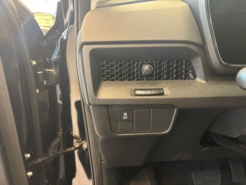 Used 2024 Honda CR-V EX image 15