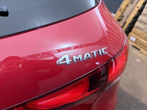 Used 2021 Mercedes-Benz GLA 250 4MATIC image 25